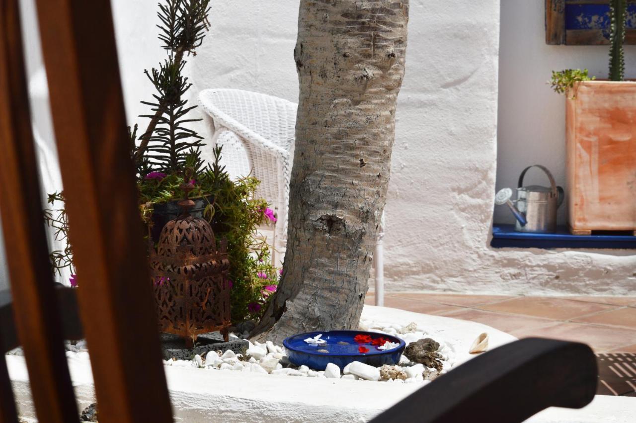 Stylish Getaway With Secluded Patio In Lava Finca Uga Bagian luar foto