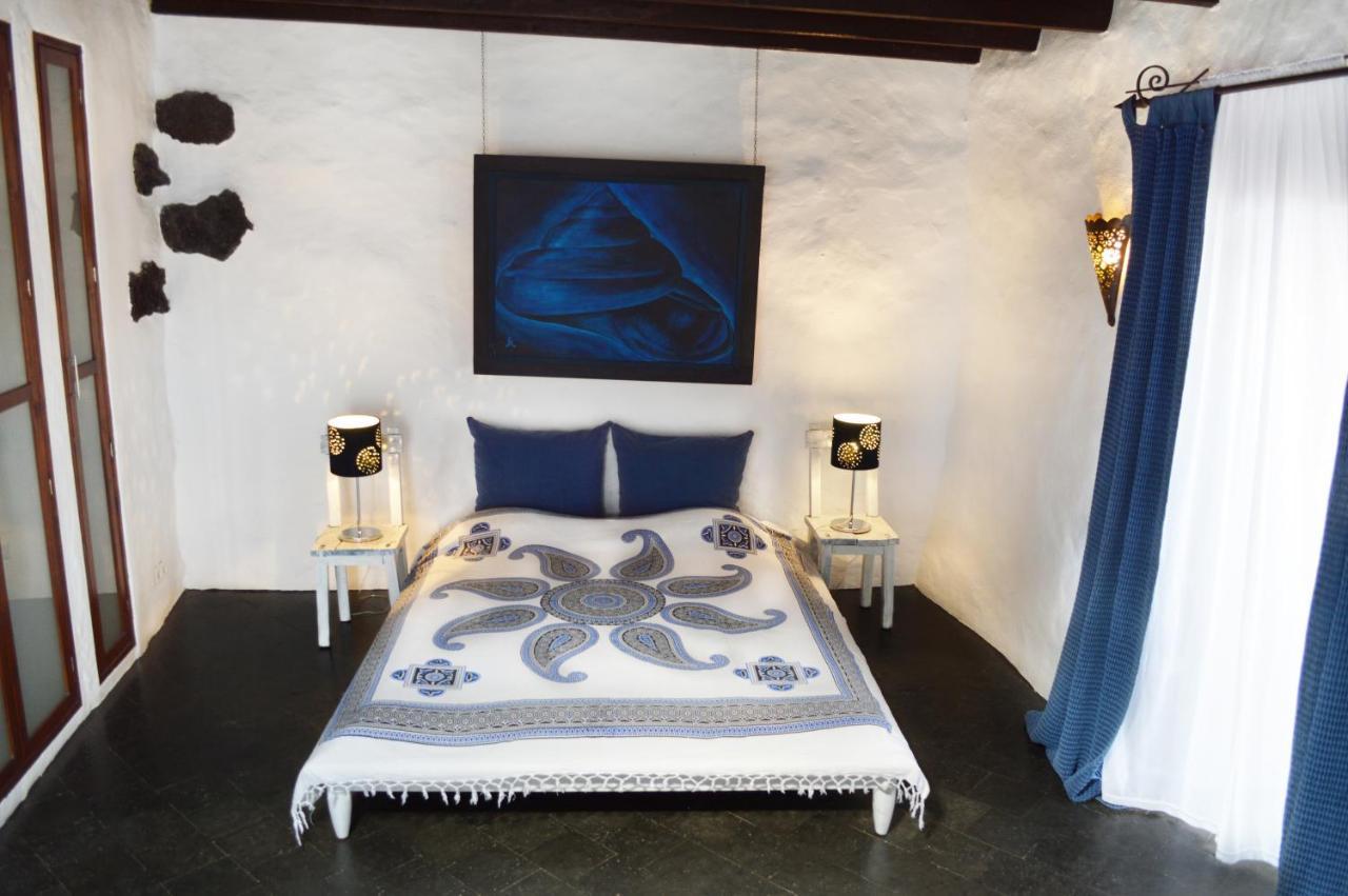Stylish Getaway With Secluded Patio In Lava Finca Uga Bagian luar foto